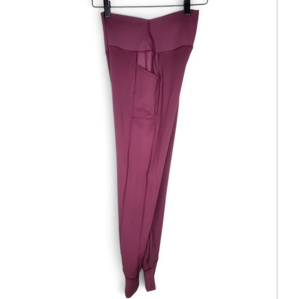 Spiritual Gangster Mindful Eco Jersey Jogger Leggings in Wildberry Size M